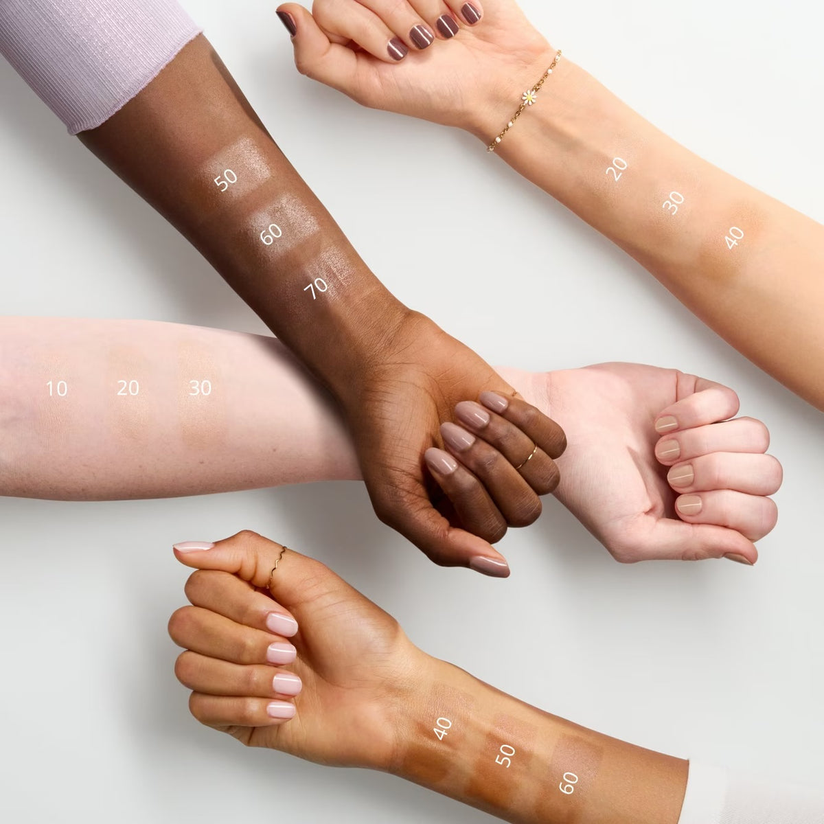essence MAGIC FILTER glow booster d’éclat