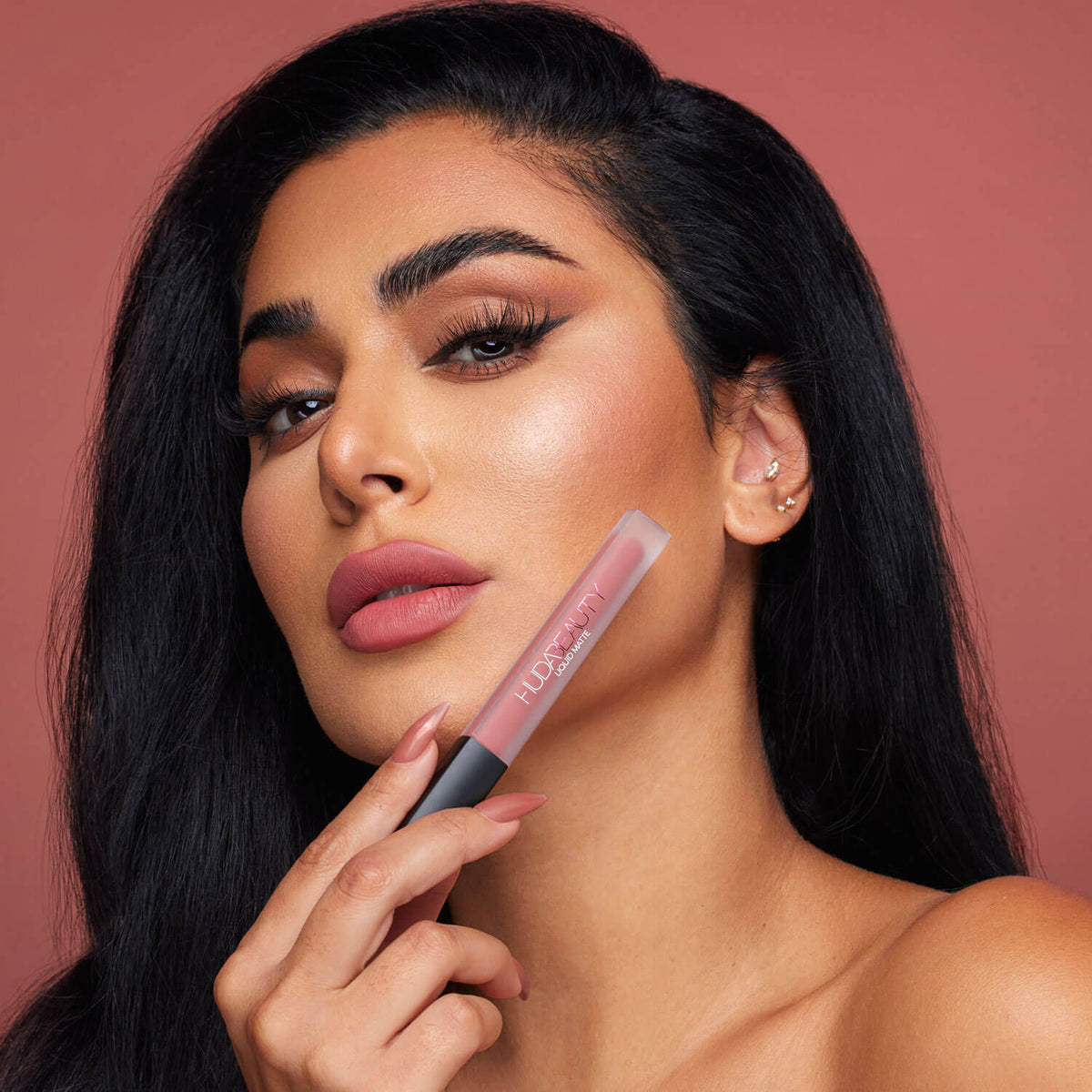 HUDA BEAUTY Liquid Matte Lipstick