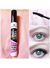 Essence THE FALSE LASHES
mascara pour un effet faux-cils