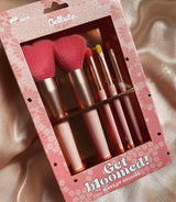 Get Bloomed makeup brushes