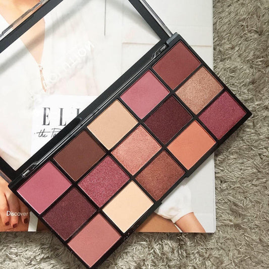 MAKEUP REVOLUTION Reloaded Provocative eyeshadow palette