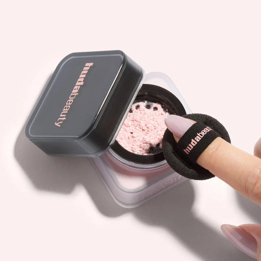 HUDA BEAUTY Baby Bake mini poudre libre Easy Bake 6g