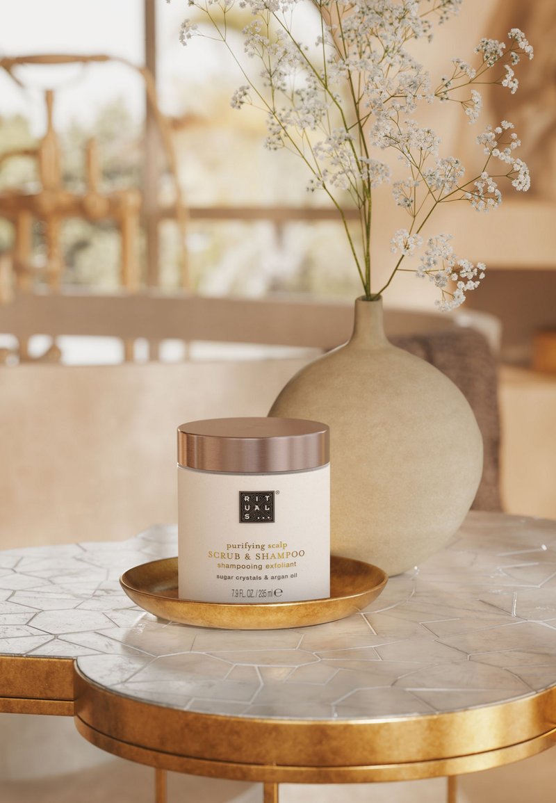 Rituals Shampooing exfoliant pour le cuir chevelu, 235 ml